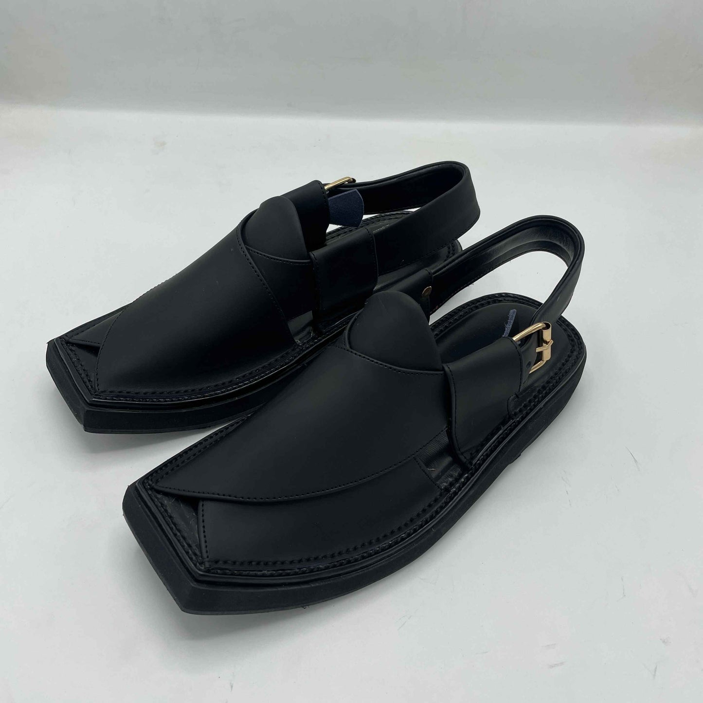 Kaptan Plain Black Peshawari Chappals